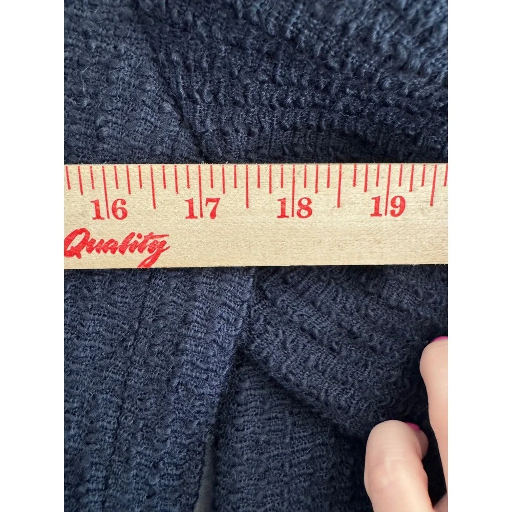 Chanel Vintage Navy Blue Wool Boucle Skirt Suit Lion Head Buttons FR 38 US‎